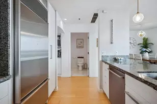 700 W Harbor Dr, San Diego, CA 92101 - Photo 22