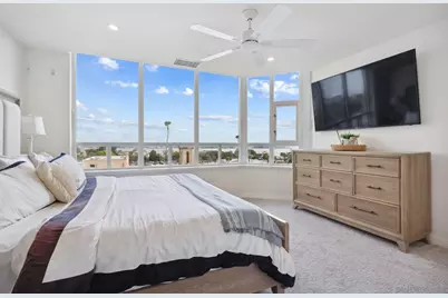  700 W Harbor Dr #705, San Diego, CA 92101 - Photo 16