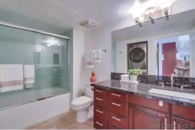  550 15th St #102, San Diego, CA 92101 - Photo 10