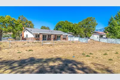  33155 Avenue D, Yucaipa, CA 92399 - Photo 36