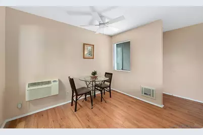  1361 Caminito Gabaldon #F, San Diego, CA 92108 - Photo 6