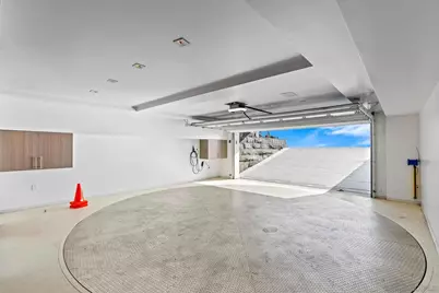  6653 Neptune #Share B, La Jolla, CA 92037 - Photo 34