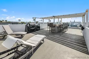 714-16 York Ct, San Diego, CA 92109 - Photo 4