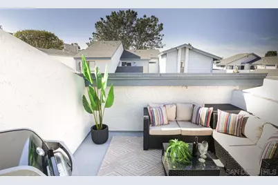  4064 Crystal Dawn #105, San Diego, CA 92122 - Photo 14