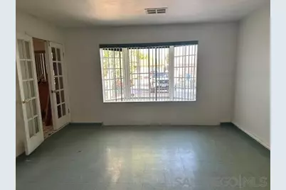  904 Salvador Guilin St, Calexico, CA 92231 - Photo 16
