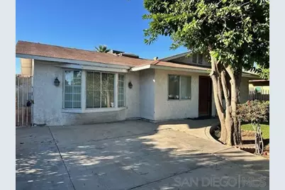 904 Salvador Guilin St, Calexico, CA 92231 - Photo 14