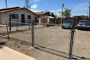 21 E 7th St, Calexico, CA 92231 - Photo 2