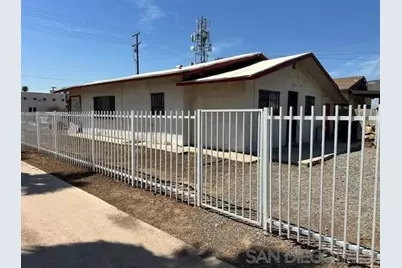  21 E 7 Th St #1, Calexico, CA 92231 - Photo 1