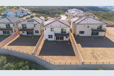  11319 Caminito Rodar, San Diego, CA 92126 - Photo 4