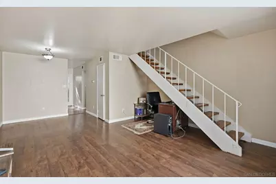  606 S Mollison Ave #A, El Cajon, CA 92020 - Photo 6