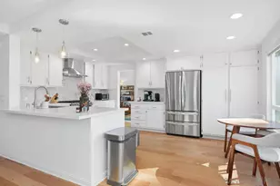 6429 La Vanco Ct, Carlsbad, CA 92009 - Photo 12