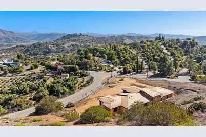  3916 Citrus Dr, Fallbrook, CA 92028 - Photo 14