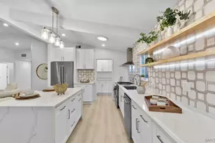 4909 Pacifica Dr, San Diego, CA 92109 - Photo 18