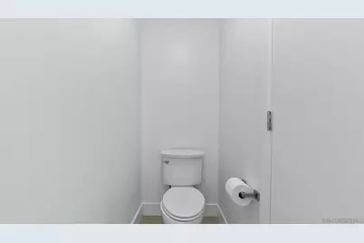  4909 Pacifica Dr, San Diego, CA 92109 - Photo 28