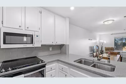  5980 Dandridge Ln #215, San Diego, CA 92115 - Photo 6