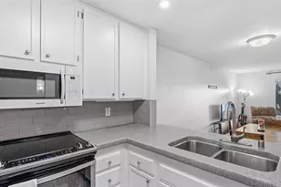 5980 Dandridge Ln, San Diego, CA 92115 - Photo 6