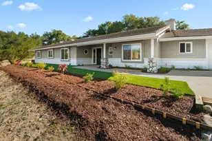 2495 Marianne Ln, Fallbrook, CA 92028 - Photo 1