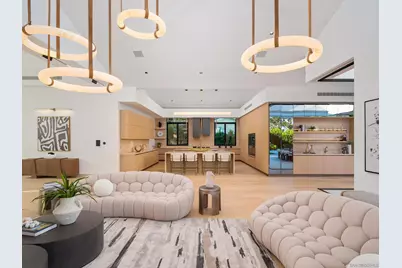  6283 La Jolla Scenic Drive S, San Diego, CA 92037 - Photo 10