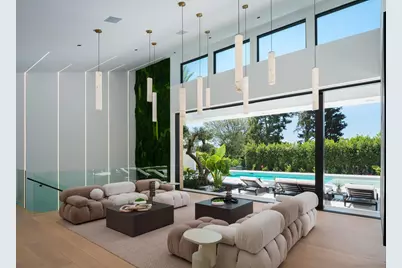  6283 La Jolla Scenic Drive S, San Diego, CA 92037 - Photo 18