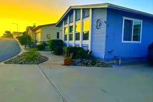 629 Via Santiago, Vista, CA 92081 - Photo 4