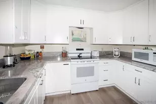 17453 Plaza Cerado, San Diego, CA 92128 - Photo 10