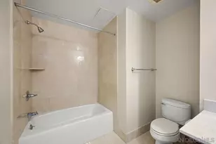 645 Front St, San Diego, CA 92101 - Photo 48