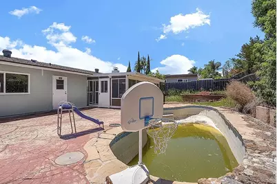  475 Rivera Ct, Chula Vista, CA 91911 - Photo 6