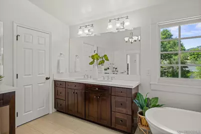  3412 Buena Creek Rd, Vista, CA 92084 - Photo 32