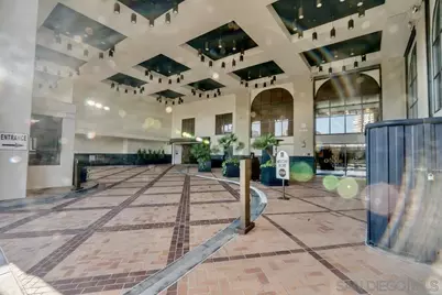  700 W E St #2404, San Diego, CA 92101 - Photo 40