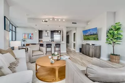  700 W E St #2404, San Diego, CA 92101 - Photo 18