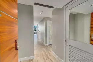 700 W E St, San Diego, CA 92101 - Photo 2