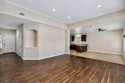 401 S Vine St, Escondido, CA 92025 - Photo 10