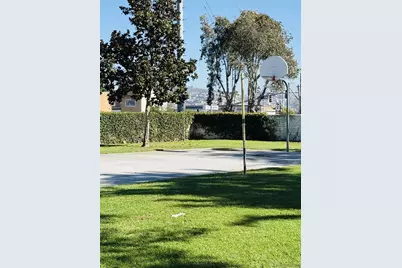  458 Ridgeway Ct, Spring Valley, CA 91977 - Photo 2