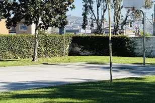 458 Ridgeway Ct, Spring Valley, CA 91977 - Photo 2