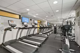 425 W Beech St, San Diego, CA 92101 - Photo 32