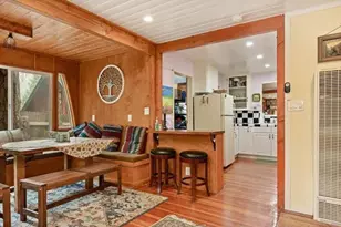 27961 Rainbow Dr, Lake Arrowhead, CA 92352 - Photo 6