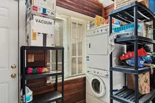 27961 Rainbow Dr, Lake Arrowhead, CA 92352 - Photo 12