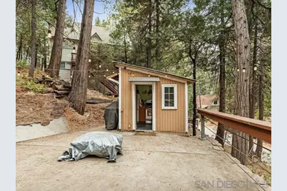  27961 Rainbow Dr., Lake Arrowhead, CA 92352 - Photo 36