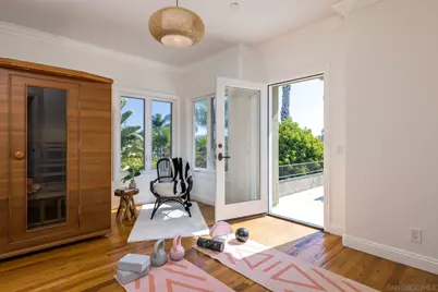  372 Hillcrest Scenic Ln, Encinitas, CA 92024 - Photo 12