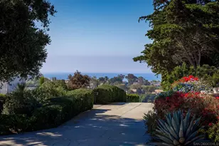 372 Hillcrest Scenic Ln, Encinitas, CA 92024 - Photo 16