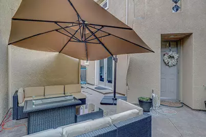  1526 Caminito Sicilia, Chula Vista, CA 91915 - Photo 8