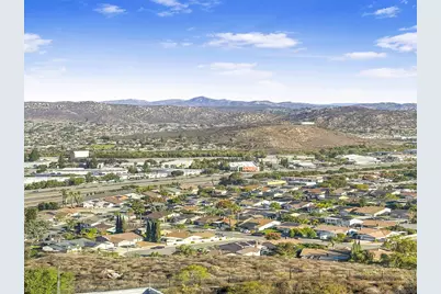  1507 Calabria St, Santee, CA 92071 - Photo 8