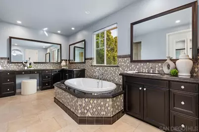 15639 Via Montecristo, San Diego, CA 92127 - Photo 24