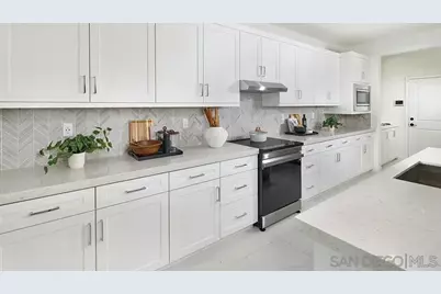  104 Mellano, Oceanside, CA 92057 - Photo 4