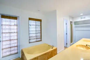 1116 Circle Dr, Escondido, CA 92025 - Photo 12