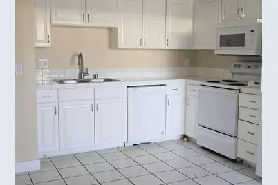  525 N Beech St #23, Escondido, CA 92025 - Photo 8