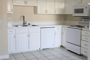 525 N Beech St, Escondido, CA 92025 - Photo 8