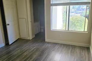 525 N Beech St, Escondido, CA 92025 - Photo 12