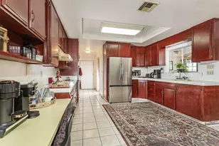 166 Via De Laurencio, Chula Vista, CA 91910 - Photo 8