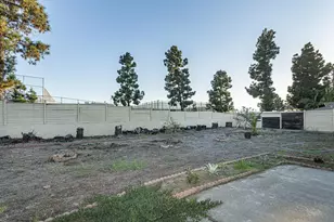 166 Via De Laurencio, Chula Vista, CA 91910 - Photo 32